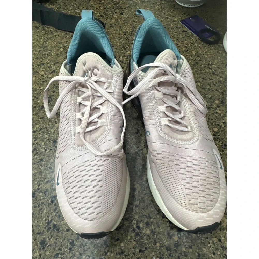 nike air max 270 womens 12